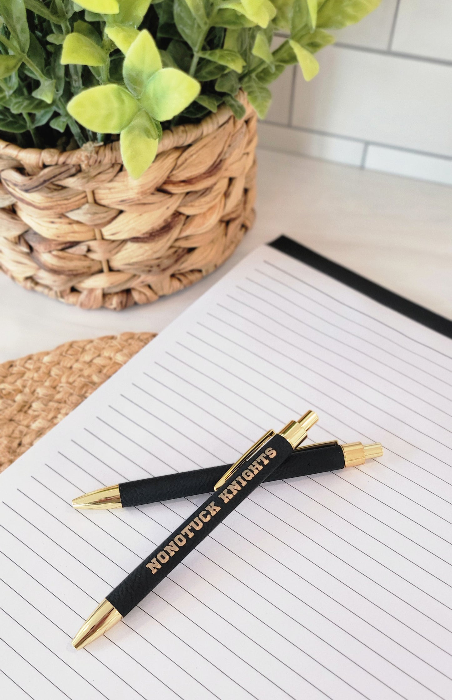 Nonotuck Knights Pen