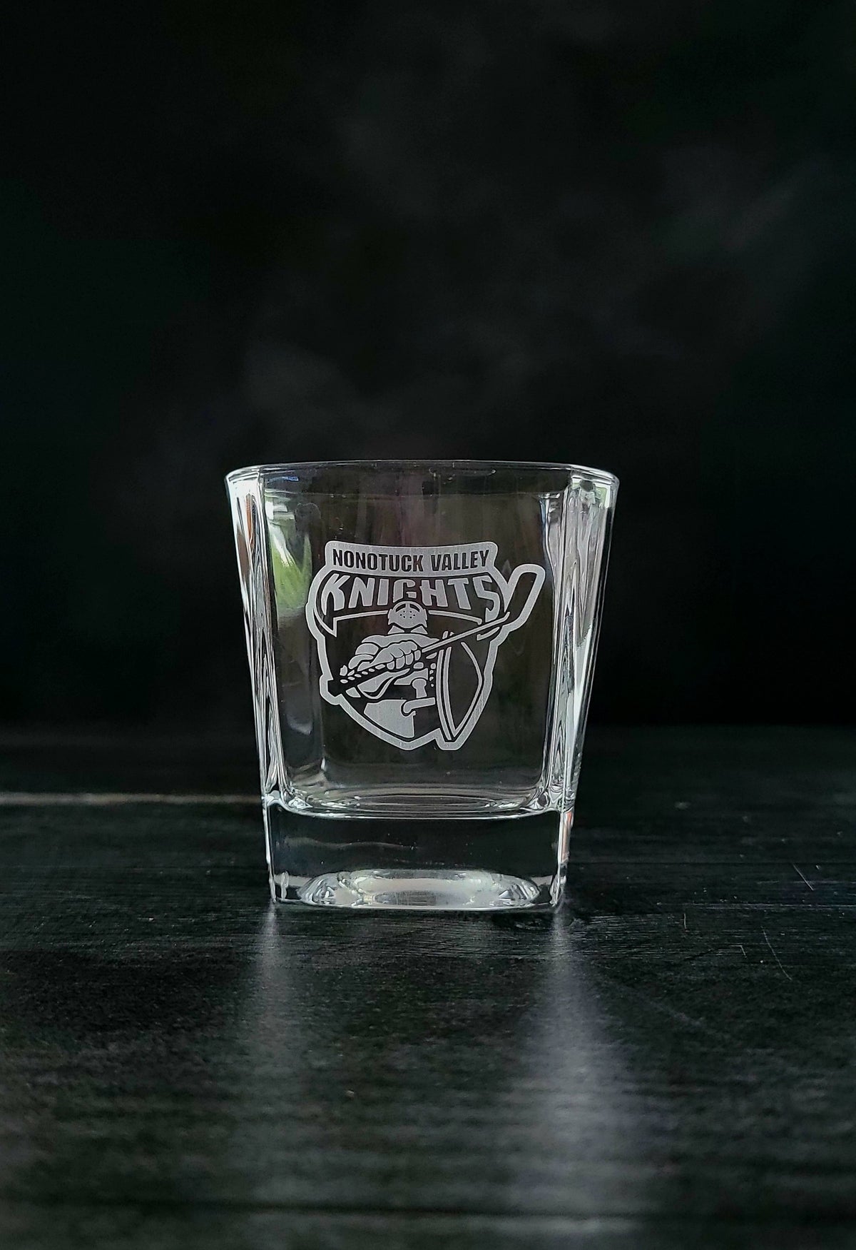 Nonotuck Knights Glassware